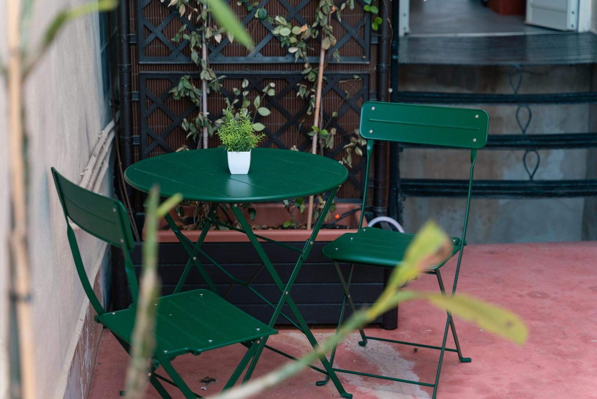 Rivoluzione9 Apartment Palermo Luaran gambar