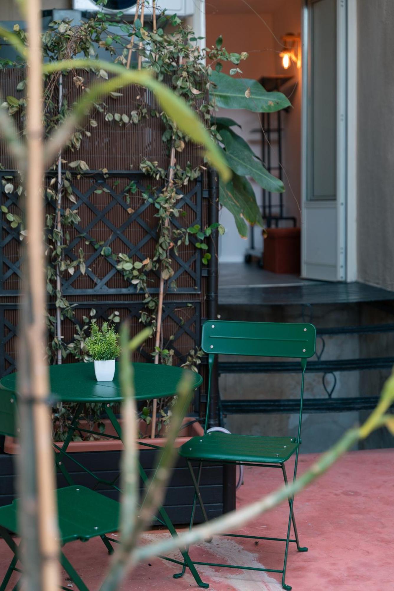 Rivoluzione9 Apartment Palermo Luaran gambar