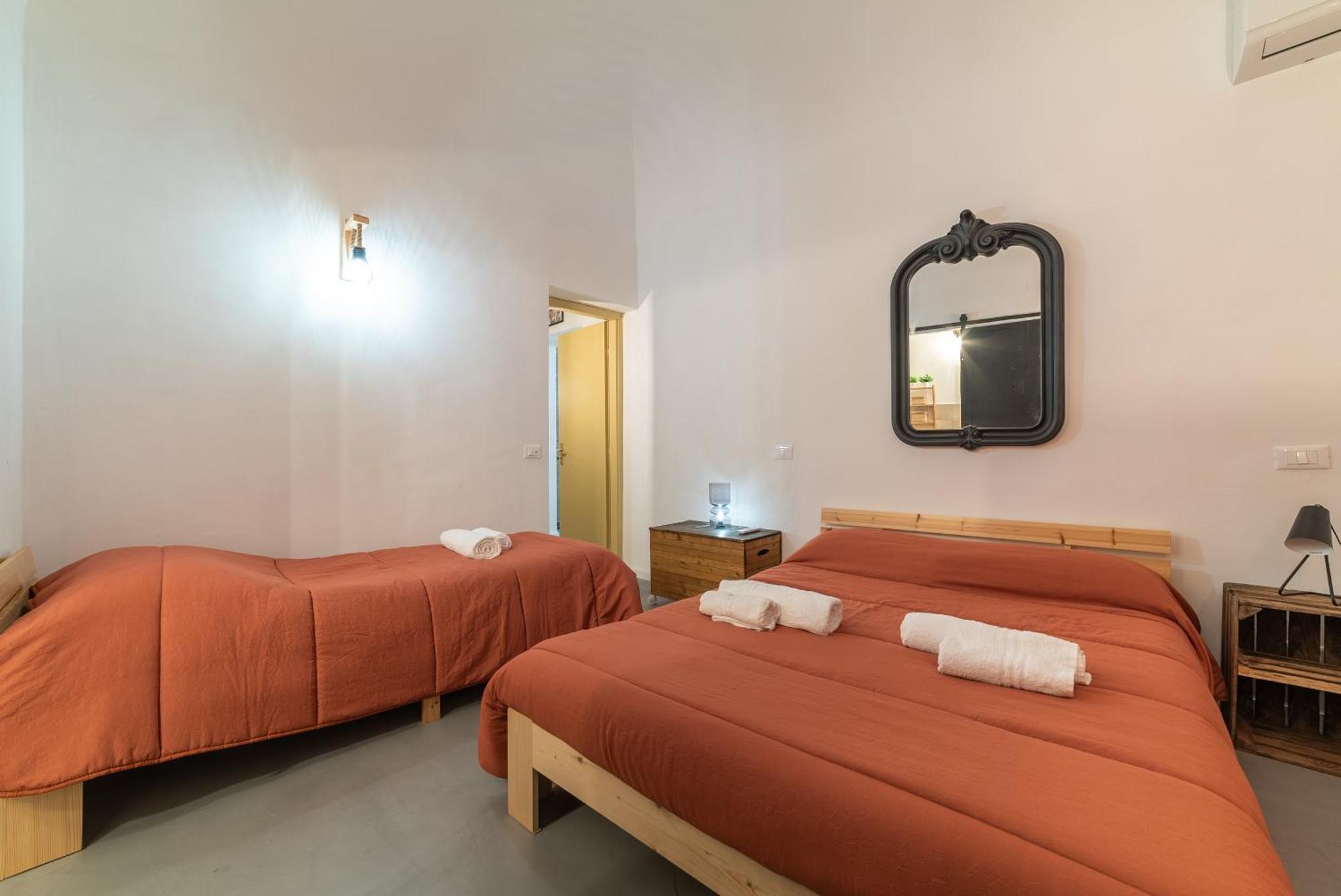 Rivoluzione9 Apartment Palermo Luaran gambar